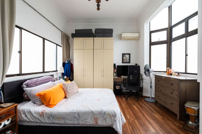 Platina Gardens, , 5 Bedrooms, 3,776 sqft, Semi-Detached House For Sale, by Aileen Chew, 500208956 - Bedroom - PropertyGuru.com.sg