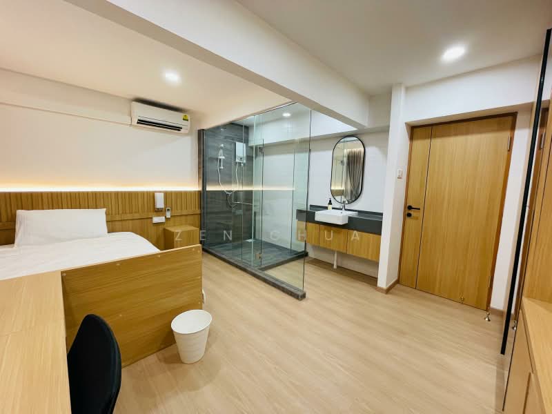 People's Park Complex, 1 Park Road, Room Rental, 240 sqft, Apartment For Rent, by Zen Chua, 500208959 - Bedroom with private shower room - PropertyGuru.com.sg