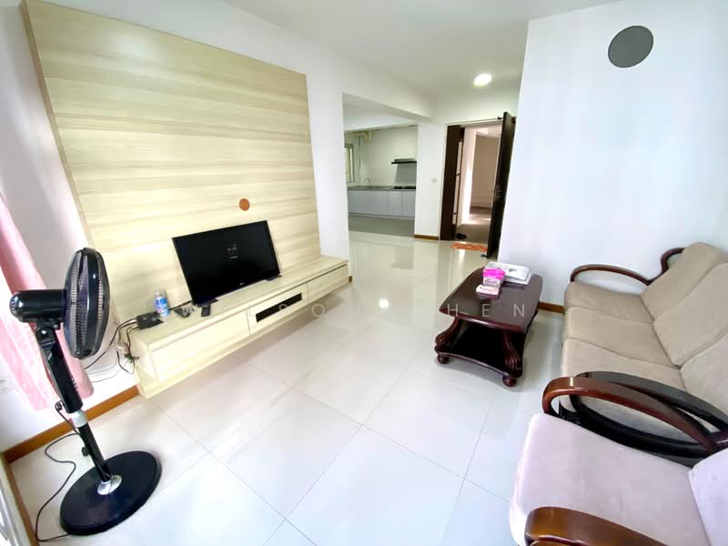 322B Sumang Walk, 322B Sumang Walk, 3 Bedrooms, 1,001 sqft, HDB Flat For Rent, by Wilson Chen, 500208960 - Living Room - PropertyGuru.com.sg