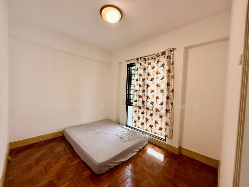 Parkview Apartments, 5 Bukit Batok Street 25, 3 Bedrooms, 1,130 sqft, Apartment For Rent, by Anthea Yeo 杨丽娇, 500208966 - Bedroom - PropertyGuru.com.sg