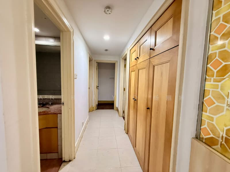 Parkview Apartments, 5 Bukit Batok Street 25, 3 Bedrooms, 1,130 sqft, Apartment For Rent, by Anthea Yeo 杨丽娇, 500208966 - Corridor - PropertyGuru.com.sg