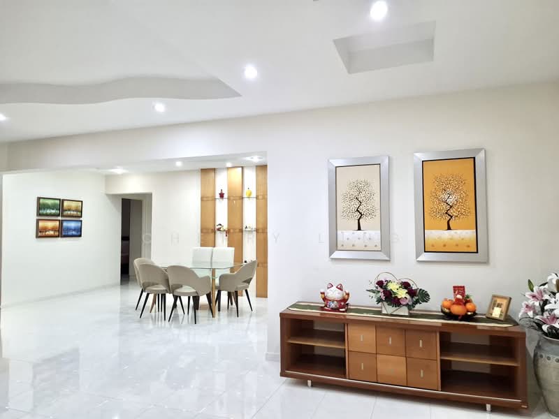 453 Jurong West Street 42, 453 Jurong West Street 42, 3 Bedrooms, 1,431 sqft, HDB Flat For Sale, by Cherry Ling, 500208968 - Living Room - PropertyGuru.com.sg