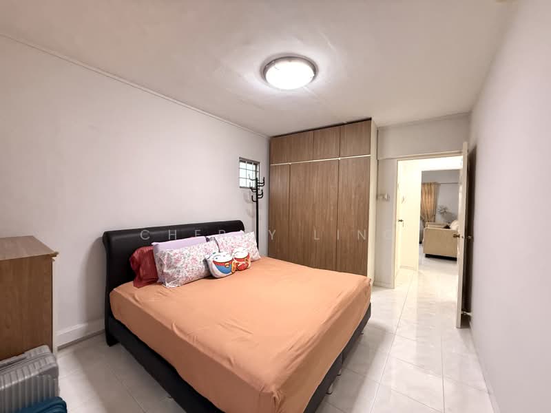 453 Jurong West Street 42, 453 Jurong West Street 42, 3 Bedrooms, 1,431 sqft, HDB Flat For Sale, by Cherry Ling, 500208968 - Bedroom - PropertyGuru.com.sg