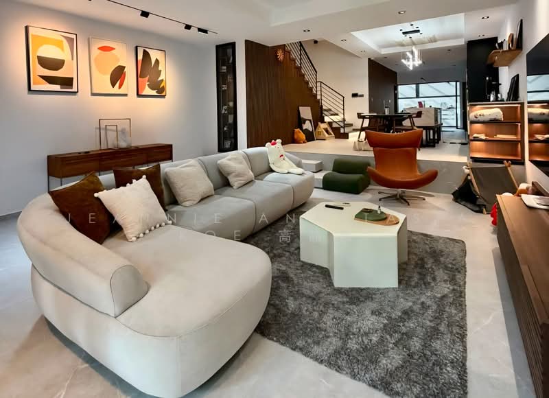 Reno 3 Storey Terrace @ Serangoon Central, NEX Mall, Kovan, Yio Chu Kang, Kovan Road, 3 Bedrooms, 3,200 sqft, Terraced House For Sale, by Jeannie Anastasia Koe 高晶晶, 500208972 - Living Room - PropertyGuru.com.sg