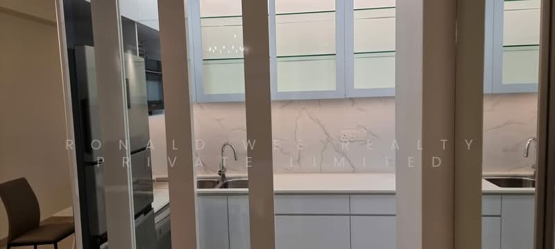 Richmond Park, 3 Bideford Road, 2 Bedrooms, 1,012 sqft, Condominium For Rent, by RONALD, 500208986 - Kitchen - PropertyGuru.com.sg