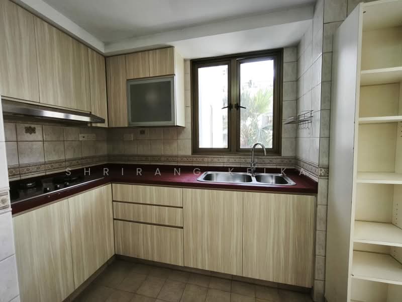 Parkview Apartments, 1 Bukit Batok Street 25, 3 Bedrooms, 1,119 sqft, Apartment For Rent, by Shrirang Kelkar, 500208987 - Kitchen - PropertyGuru.com.sg
