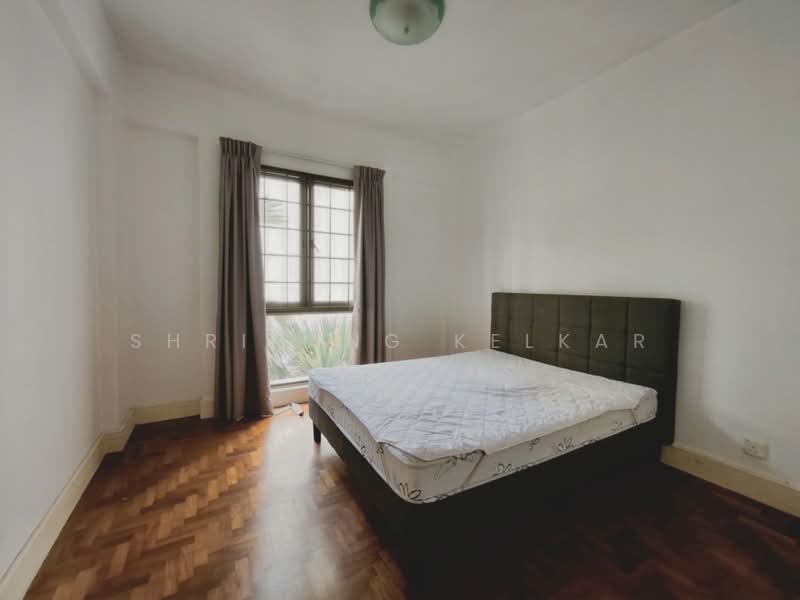 Parkview Apartments, 1 Bukit Batok Street 25, 3 Bedrooms, 1,119 sqft, Apartment For Rent, by Shrirang Kelkar, 500208987 - Bedroom - PropertyGuru.com.sg