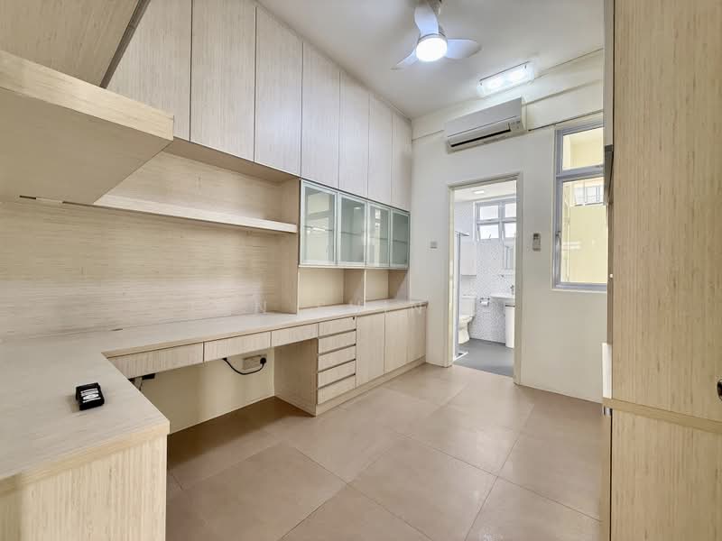 Seletar Hills Estate, Jalan Kelulut, 4 Bedrooms, 2,000 sqft, Corner Terrace For Rent, by Tan Shin Ee, 500208991 - Study - PropertyGuru.com.sg