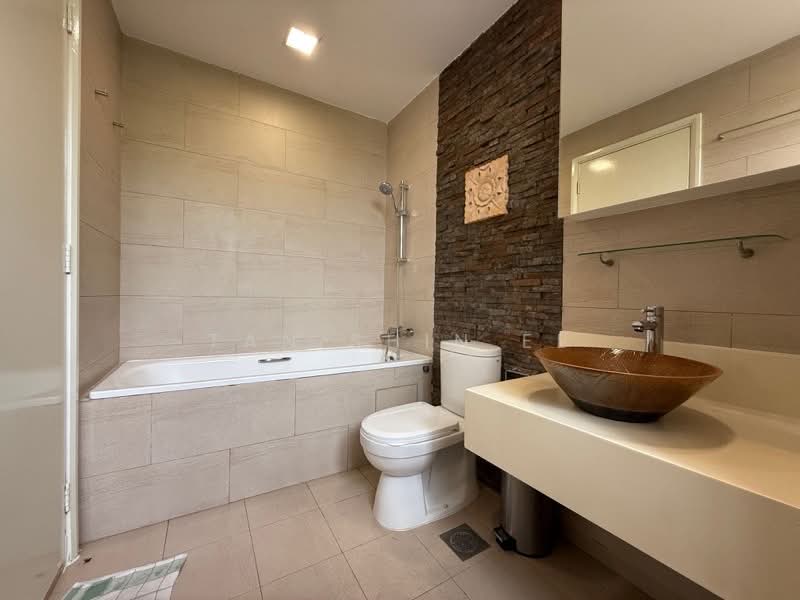 Seletar Hills Estate, Jalan Kelulut, 4 Bedrooms, 2,000 sqft, Corner Terrace For Rent, by Tan Shin Ee, 500208991 - PropertyGuru.com.sg