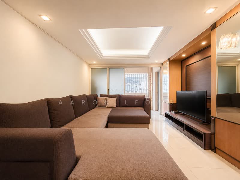 185 Pasir Ris Street 11, 185 Pasir Ris Street 11, 4 Bedrooms, 1,333 sqft, HDB Flat For Sale, by Aaron Leong, 500208996 - Living Room - PropertyGuru.com.sg