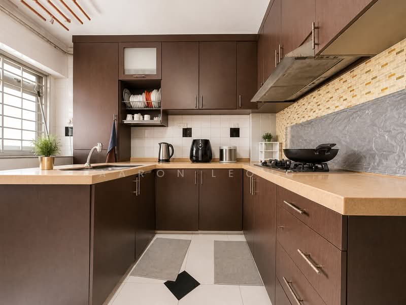 185 Pasir Ris Street 11, 185 Pasir Ris Street 11, 4 Bedrooms, 1,333 sqft, HDB Flat For Sale, by Aaron Leong, 500208996 - Kitchen - PropertyGuru.com.sg