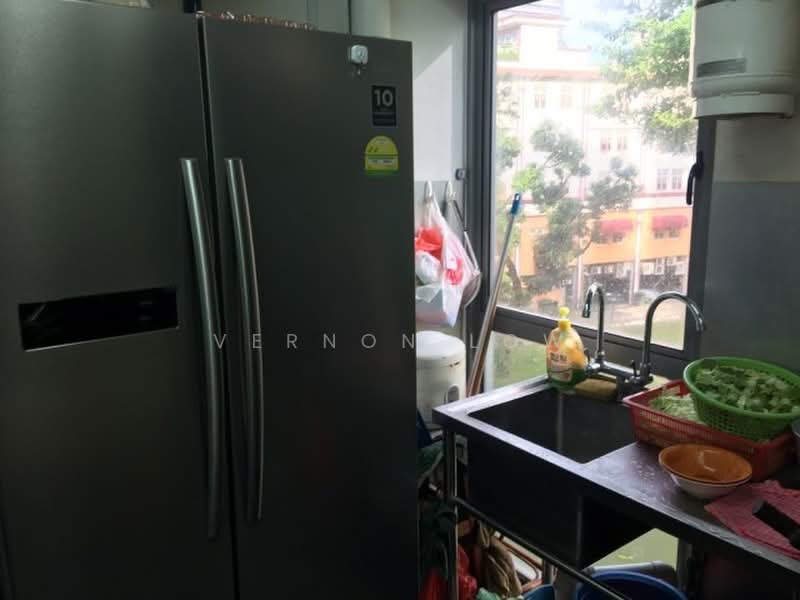 Bugis Cube, 470 North Bridge Road, 355 sqft, Food & Beverage For Sale, by Vernon Low, 500209006 - CommercialGuru.com.sg