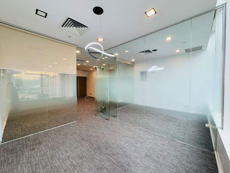 The Central, 8 Eu Tong Sen Street, 883 sqft, Office For Rent, by Nicole Lin, 500209024 - Interior - CommercialGuru.com.sg