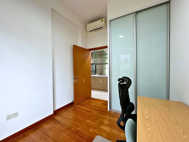The Greenwich, 15 Seletar Road, 2 Bedrooms, 904 sqft, Condominium For Rent, by Pamela Ng, 500209028 - Common bedroom - PropertyGuru.com.sg