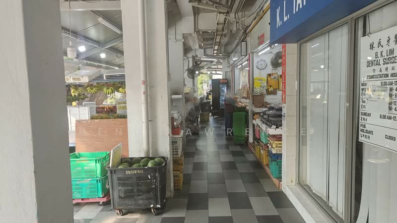 632 Bedok Half Shop For Lease, , 300 sqft, Shop / Shophouse For Rent, by Heng Lawrence, 500209029 - Exterior - CommercialGuru.com.sg