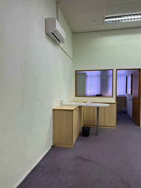Unity Centre, 51 Bukit Batok Crescent, 1,152 sqft, Light Industrial (B1) For Rent, by Wendy Wo, 500209030 - Interior - CommercialGuru.com.sg
