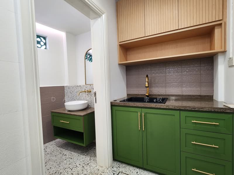 ð£Shophouse Office for Rent near MRT | Tras Street, Tras Street, Duxton Road, Amoy Street, Tanjong Pagar Road, 1,200 sqft, Office For Rent, by Dave Lee æææ, 500209043 - Bathroom - CommercialGuru.com.sg