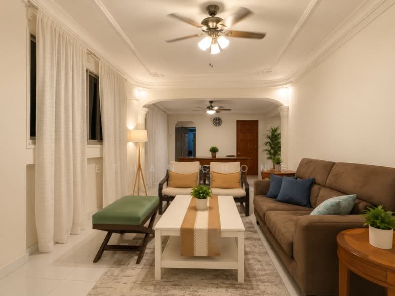 304 Woodlands Street 31, 304 Woodlands Street 31, 4 Bedrooms, 1,755 sqft, HDB Flat For Sale, by Ethan Chong, 500209053 - Living Room - PropertyGuru.com.sg