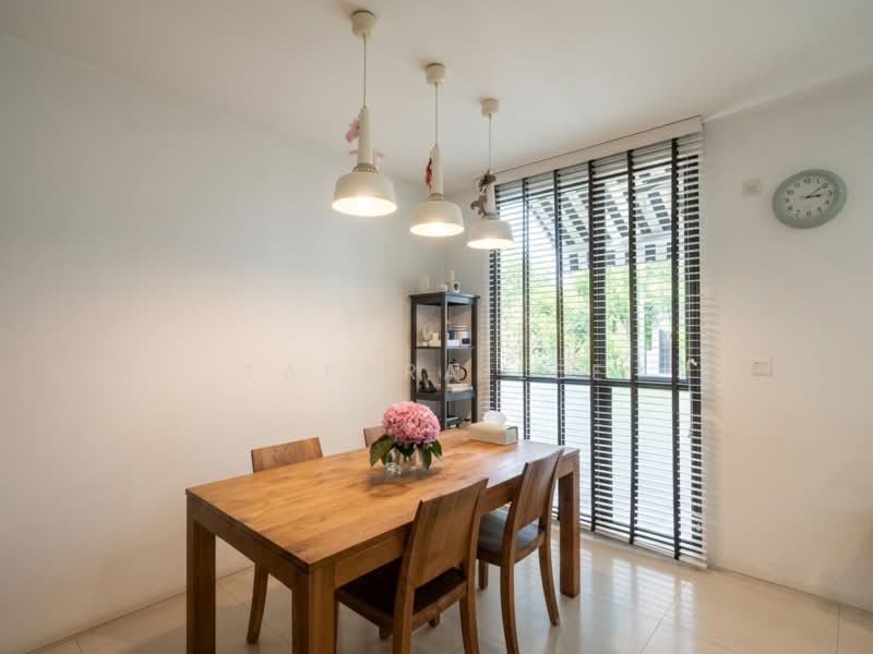 Lotus Ville, 142 Lorong L Telok Kurau, 5 Bedrooms, 3,552 sqft, Cluster House For Sale, by Taedra Lee, 500209055 - Dining Room - PropertyGuru.com.sg