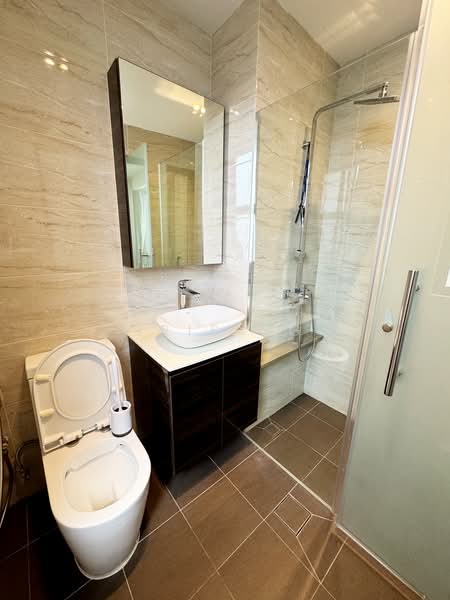 The Morningside, 1 Jalan Kuala, 4 Bedrooms, 2,411 sqft, Condominium For Sale, by Iris Ng, 500209066 - Bathroom - PropertyGuru.com.sg