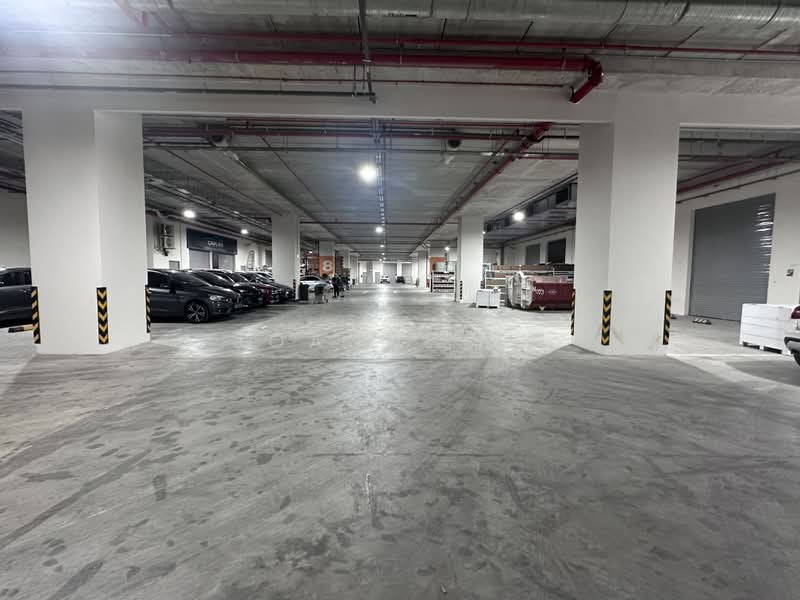 Stellar @ Tampines, 12 Tampines North Drive 4, 1,668 sqft, Factory / Workshop (B2) For Rent, by Joanne Ng, 500209073 - Car Park - CommercialGuru.com.sg