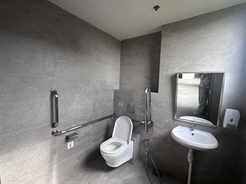 Stellar @ Tampines, 12 Tampines North Drive 4, 1,668 sqft, Factory / Workshop (B2) For Rent, by Joanne Ng, 500209073 - Bathroom - CommercialGuru.com.sg