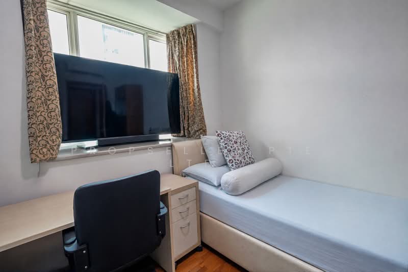 Papillon, 8 Jalan Rama Rama, 2 Bedrooms, 936 sqft, Apartment For Sale, by Kit Toh, 500209078 - Bedroom - PropertyGuru.com.sg