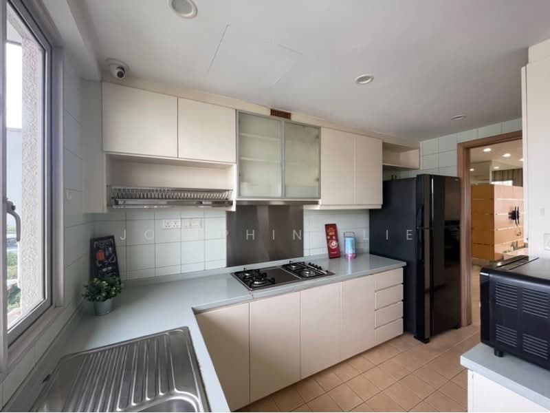 Le Crescendo, 233 Paya Lebar Road, 3 Bedrooms, 1,184 sqft, Condominium For Sale, by Josephine Lie, 500209082 - PropertyGuru.com.sg
