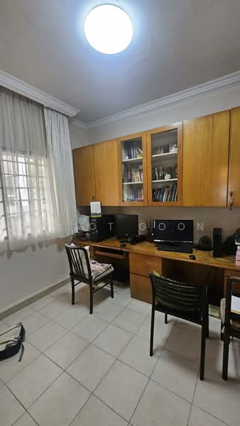 Prestigious Lim Tai See Walk Semi D House, Lim Tai See Walk, 4 Bedrooms, 3,200 sqft, Semi-Detached House For Sale, by Elliot Goon, 500209096 - Study - PropertyGuru.com.sg