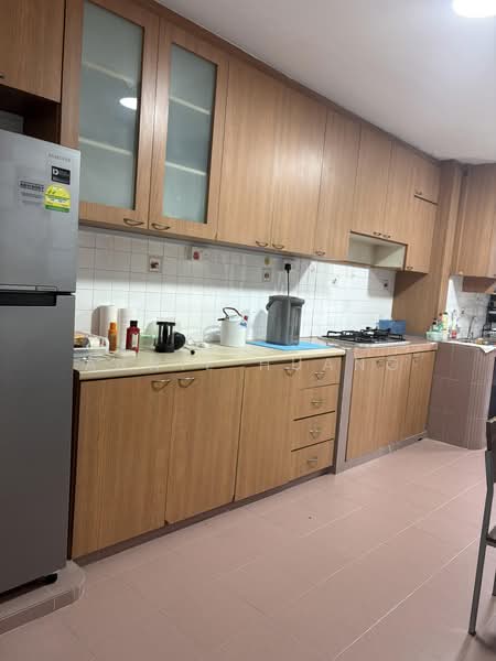 502 Ang Mo Kio Avenue 5, 502 Ang Mo Kio Avenue 5, 2 Bedrooms, 721 sqft, HDB Flat For Rent, by Annie Huang, 500209098 - PropertyGuru.com.sg