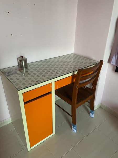 348 Bukit Batok Street 34, 348 Bukit Batok Street 34, Room Rental, 100 sqft, HDB Flat For Rent, by Goh Yit Kow, 500209106 - Study - PropertyGuru.com.sg