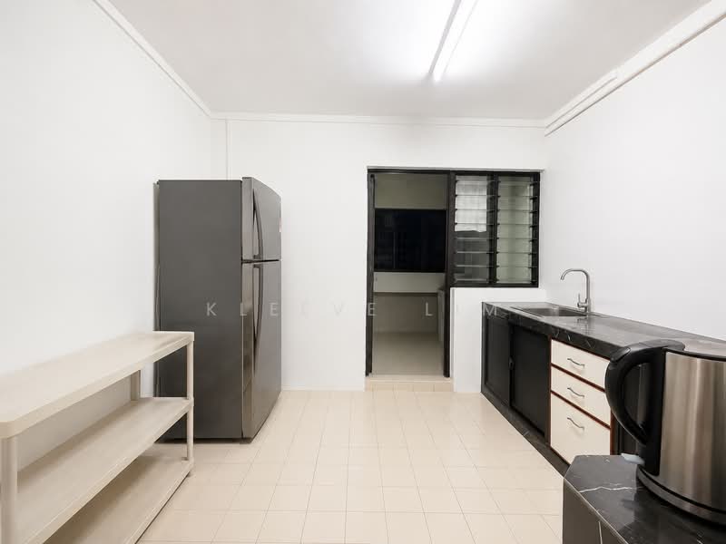 502A Woodlands Drive 14, 502A Woodlands Drive 14, 3 Bedrooms, 1,087 sqft, HDB Flat For Rent, by Kleeve Lim, 500209110 - Kitchen - PropertyGuru.com.sg