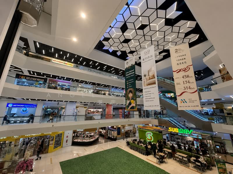 Bukit Timah Plaza, 1 Jalan Anak Bukit, 1,206 sqft, Other Retail For Rent, by Angeline Seow 萧彦萍, 500209114 - Mall - CommercialGuru.com.sg