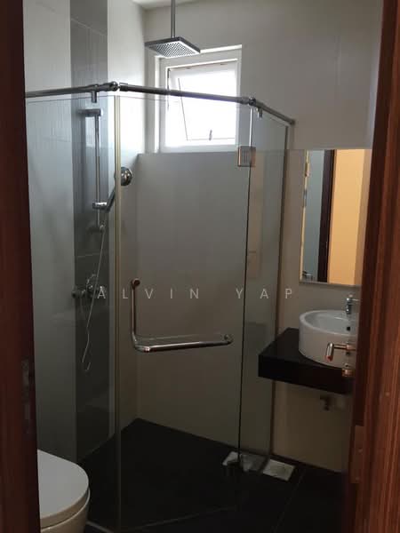 Palmera East, 29 Lorong Melayu, 2 Bedrooms, 1,055 sqft, Apartment For Rent, by Alvin Yap, 500209124 - Bathroom - PropertyGuru.com.sg
