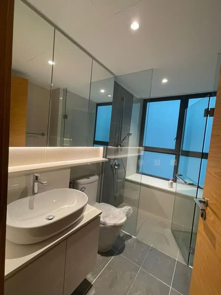 The Gale, 76 Flora Road, 3 Bedrooms, 1,464 sqft, Condominium For Sale, by Lex Lim 林双麟, 500209130 - Bathroom - PropertyGuru.com.sg