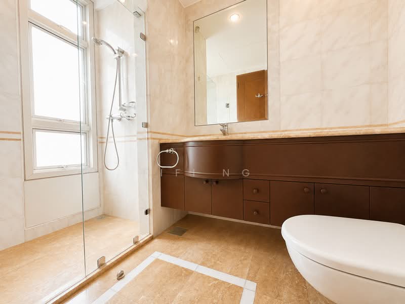 Scotts 28, 28 Scotts Road, Orchard / River Valley, 4 Bedrooms, 2,034 sqft, Condominium For Sale, by FiFi Ng, 500209132 - Bathroom - PropertyGuru.com.sg