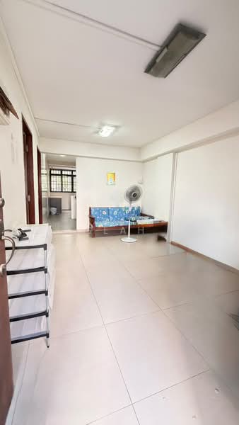 66 Circuit Road, 66 Circuit Road, 2 Bedrooms, 700 sqft, HDB Flat For Sale, by Jean Seah, 500209137 - Living Room - PropertyGuru.com.sg