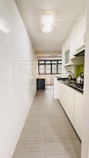 66 Circuit Road, 66 Circuit Road, 2 Bedrooms, 700 sqft, HDB Flat For Sale, by Jean Seah, 500209137 - Kitchen - PropertyGuru.com.sg