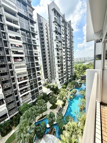 Riverbank at Fernvale, Sengkang West Way/Fernvale, 2 Bedrooms, 710 sqft, Condominium For Sale, by Michael Hong GuangYuan, 500209155 - Pool view from Balcony - PropertyGuru.com.sg
