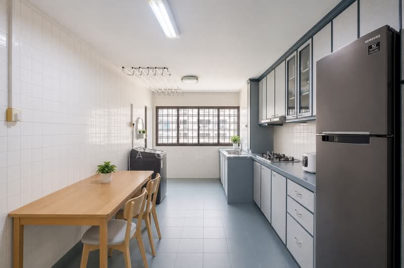 533 Ang Mo Kio Avenue 5, 533 Ang Mo Kio Avenue 5, 2 Bedrooms, 721 sqft, HDB Flat For Sale, by Meagan Tang, 500209161 - Kitchen - PropertyGuru.com.sg