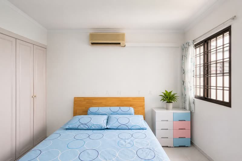 533 Ang Mo Kio Avenue 5, 533 Ang Mo Kio Avenue 5, 2 Bedrooms, 721 sqft, HDB Flat For Sale, by Meagan Tang, 500209161 - Bedroom - PropertyGuru.com.sg