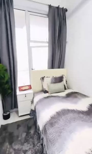 Kerrisdale, 30 Sturdee Road, 1 Bedroom, 160 sqft, Condominium For Rent, by Nick Vishindas, 500209177 - Bedroom - PropertyGuru.com.sg