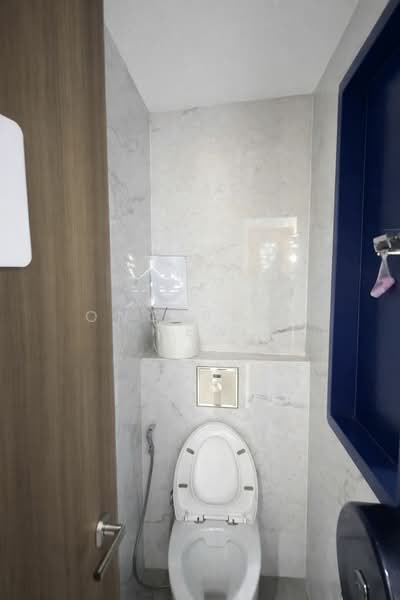 💥💥💥Rare 2,440 Sq Ft City-Fringe Property for Sale — Near Three MRT Stations!💥💥💥, Kitchener Road / Rochor Canal Road / Tyrwhitt Road / Syed Alwi Road, 2,440 sqft, Shop / Shophouse For Sale, by Ong Beng Yew, 500209181 - Bathroom - CommercialGuru.com.sg