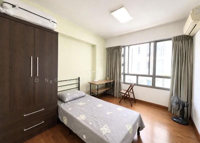273A Punggol Place, 273A Punggol Place, Hougang / Punggol / Sengkang, 3 Bedrooms, 1,001 sqft, HDB Flat For Sale, by Kenny Leong, 500209184 - Bedroom - PropertyGuru.com.sg