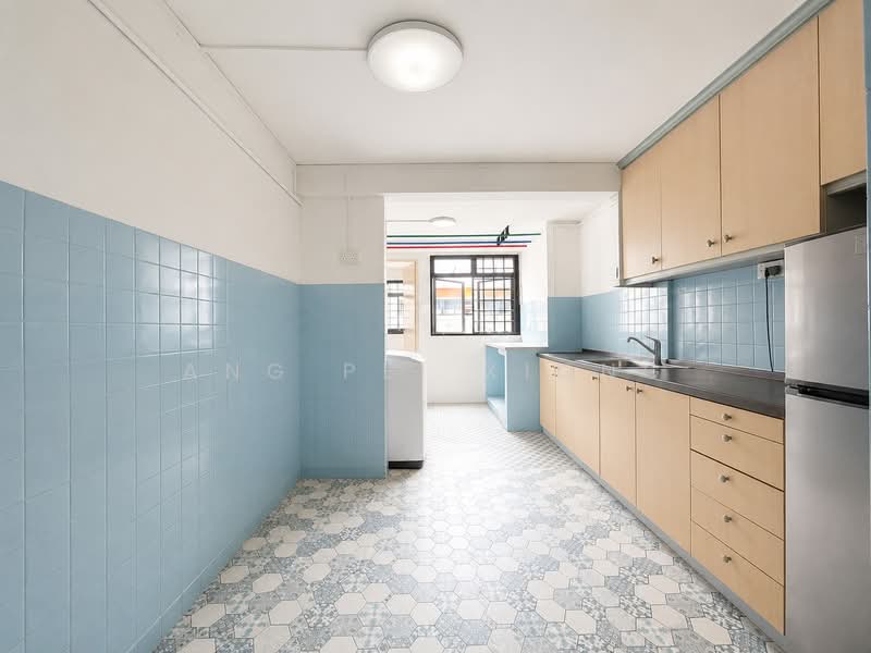 9 Lorong 7 Toa Payoh, 9 Lorong 7 Toa Payoh, 2 Bedrooms, 710 sqft, HDB Flat For Sale, by Ang Pei Xiong, 500209189 - Kitchen - PropertyGuru.com.sg