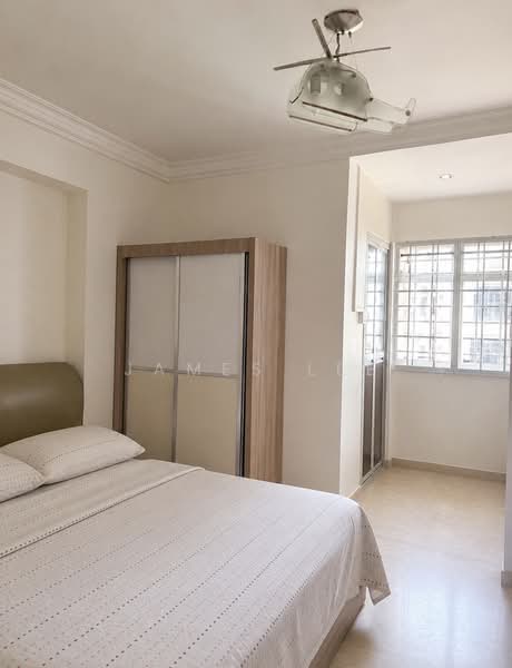 759 Pasir Ris Street 71, 759 Pasir Ris Street 71, 4 Bedrooms, 1,381 sqft, HDB Flat For Sale, by James Lee, 500209193 - Bedroom - PropertyGuru.com.sg