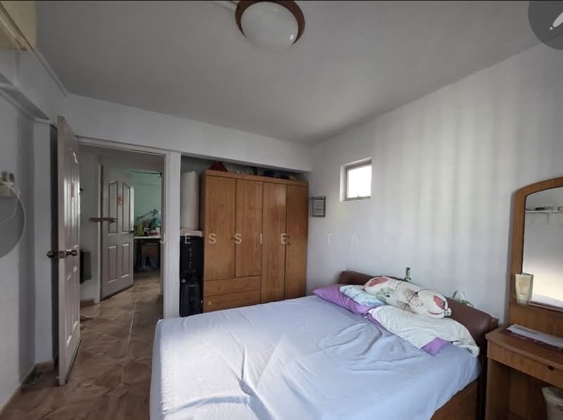 Blk 104 woodlands st 13, Street 13, 3 Bedrooms, 979 sqft, HDB Flat For Sale, by Jessie Tan, 500209196 - Bedroom - PropertyGuru.com.sg