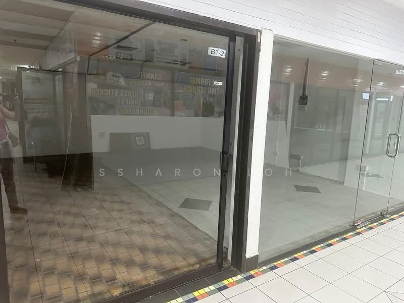 Parklane Shopping Mall, 35 Selegie Road, 1,142 sqft, Other Retail For Rent, by Ssharon Loh, 500209201 - Interior - CommercialGuru.com.sg