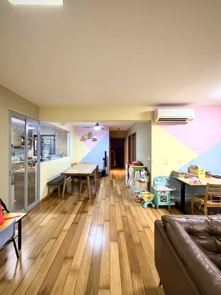 463B Bukit Batok Street 41, 463B Bukit Batok Street 41, 3 Bedrooms, 1,216 sqft, HDB Flat For Sale, by Michelle Tan, 500209211 - PropertyGuru.com.sg