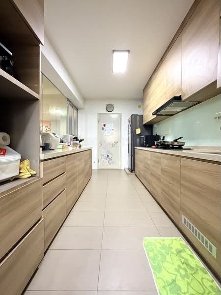 463B Bukit Batok Street 41, 463B Bukit Batok Street 41, 3 Bedrooms, 1,216 sqft, HDB Flat For Sale, by Michelle Tan, 500209211 - PropertyGuru.com.sg